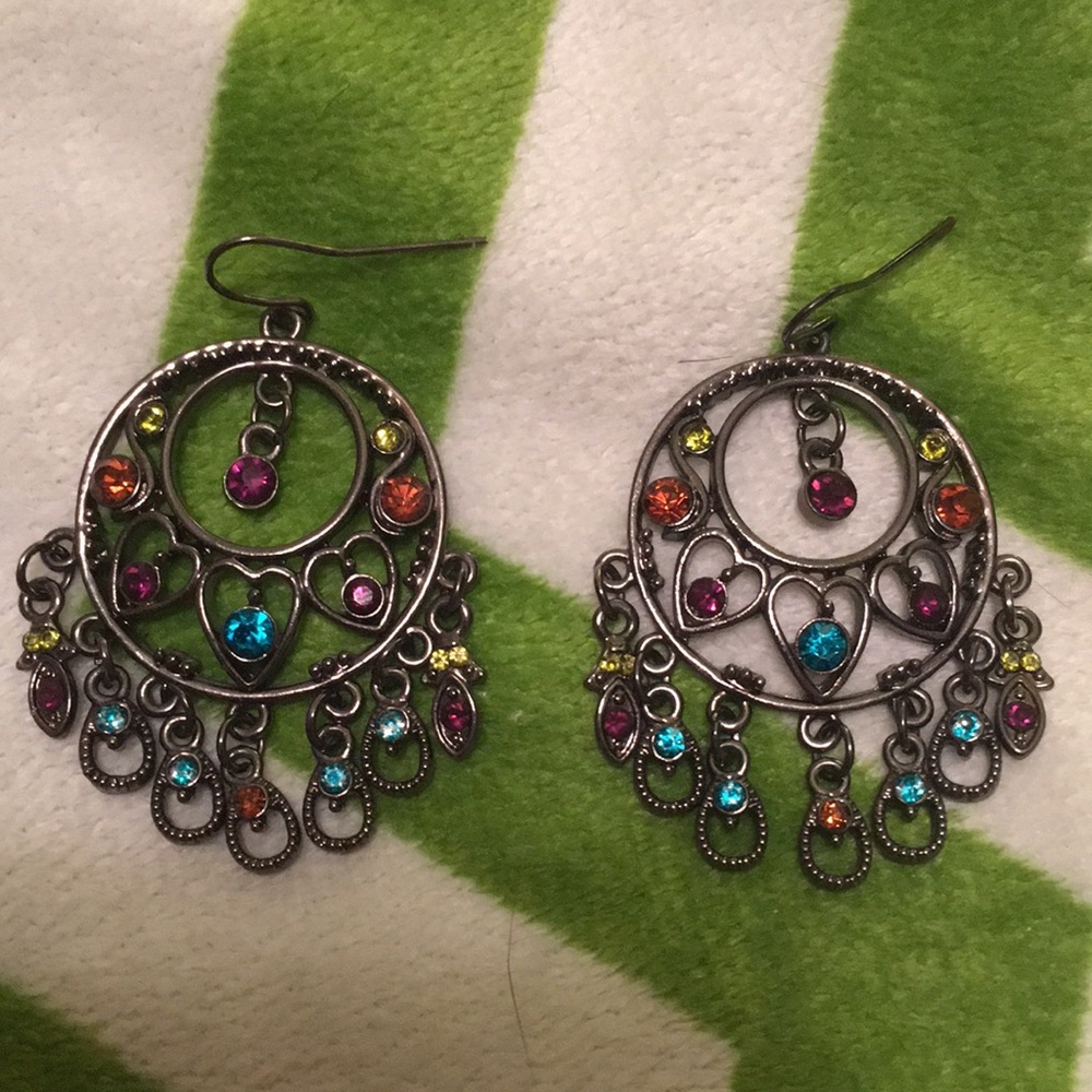 One pair colorful crystal earrings